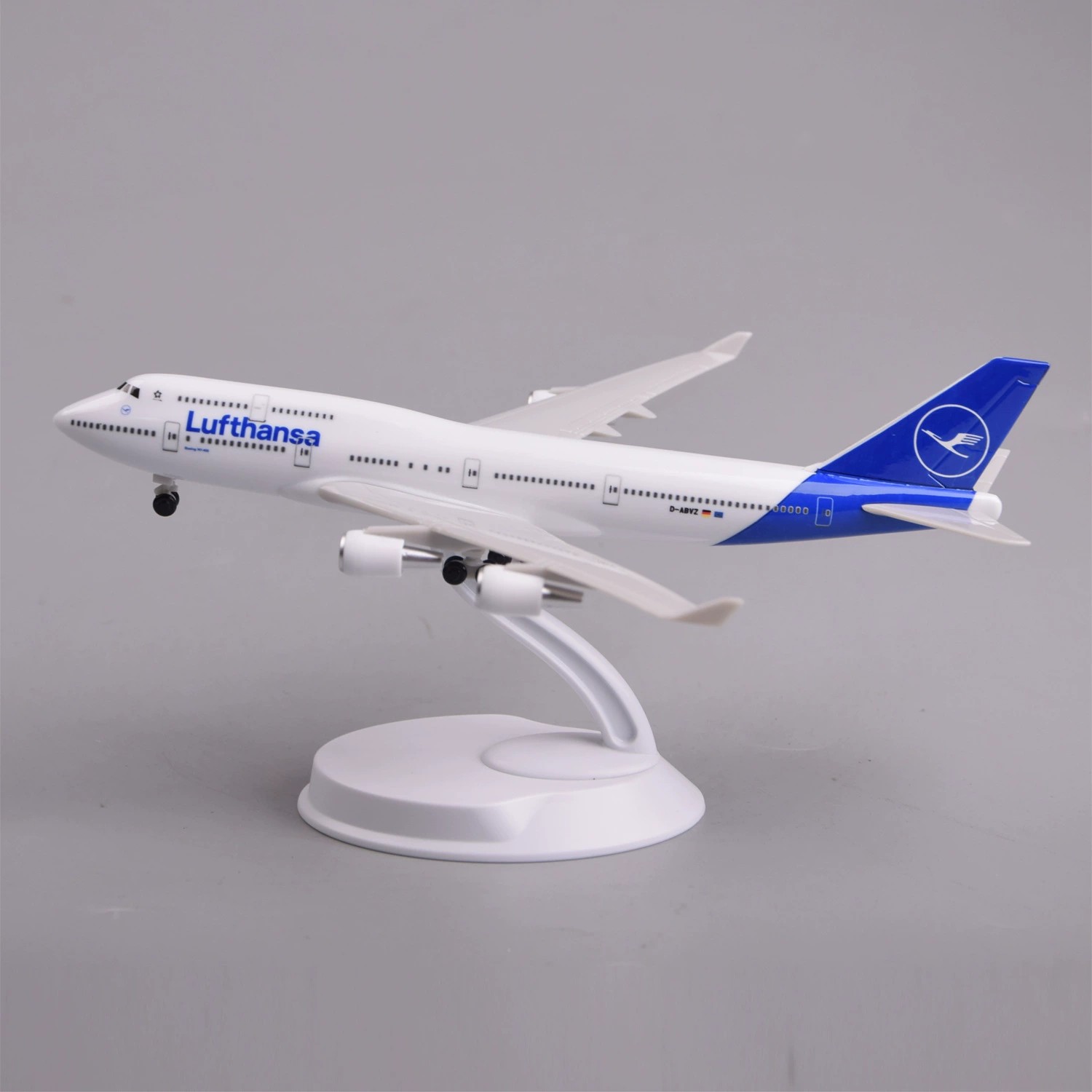 Model Airplane Plastic - Maquette d'avion 20 cm, modèle 747,