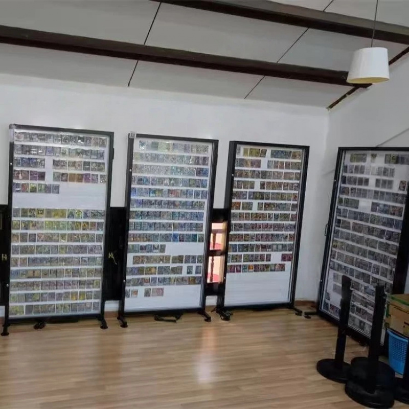 Graded Card Display - Vitrine murale en métal personnalisée pour